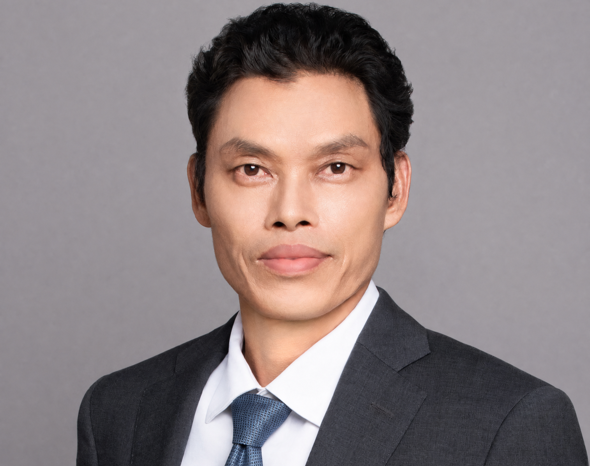 Bilu Huang